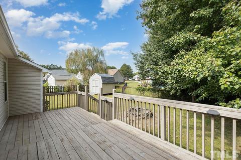 25 Atlantic Ave, Benson, NC 27504 photo 23