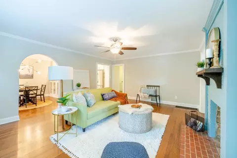 2608 Vineyard St, Durham, NC 27707 photo 6