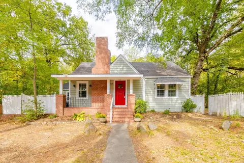 2608 Vineyard St, Durham, NC 27707 photo 1