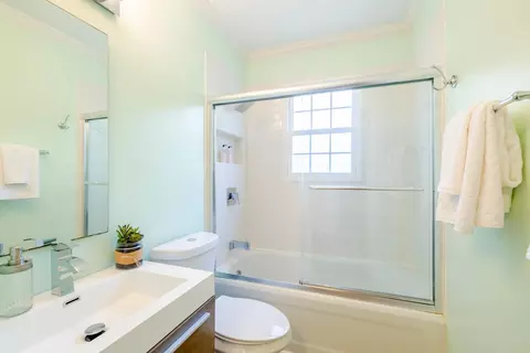 2608 Vineyard St, Durham, NC 27707 photo 34