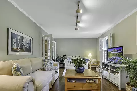 605 Compton Rd, Raleigh, NC 27609 photo 5