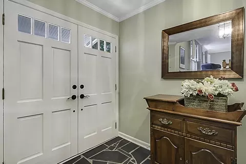 605 Compton Rd, Raleigh, NC 27609 photo 3