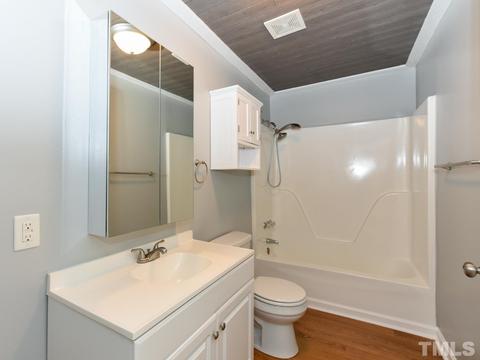 105 Center St, Garner, NC 27529 photo 10