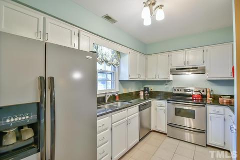 108 Shady Spring Pl, Durham, NC 27713 photo 8
