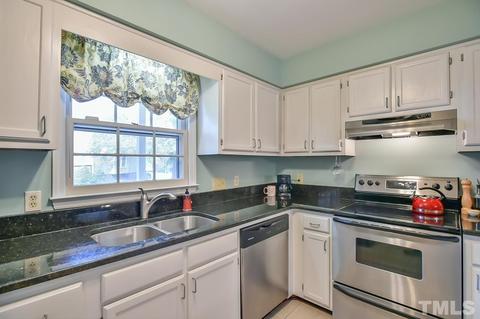 108 Shady Spring Pl, Durham, NC 27713 photo 9