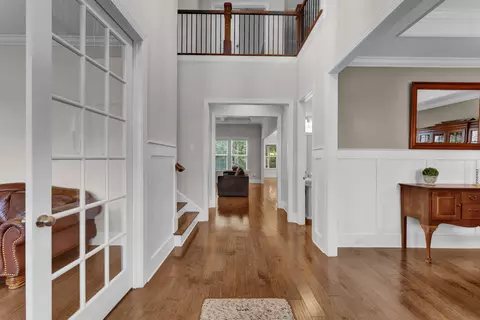 3105 Beechcroft Ln, Apex, NC 27502 photo 2