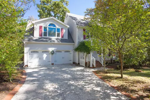 6 Brown Bark Ct, Durham, NC 27712 photo 4