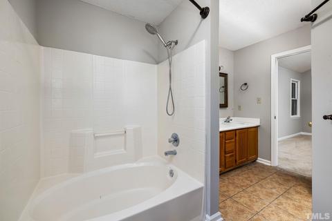 4718 Buttonbush Dr, Durham, NC 27712 photo 20