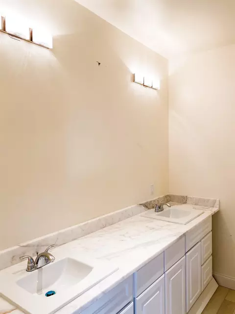 Bath - 1305 N Hyde Park, Durham, NC 27701 photo 3 of 7