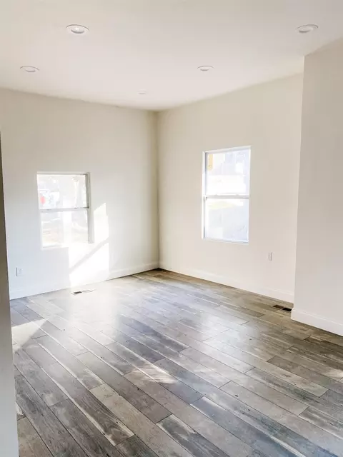 Living - 1305 N Hyde Park, Durham, NC 27701 photo 3 of 5