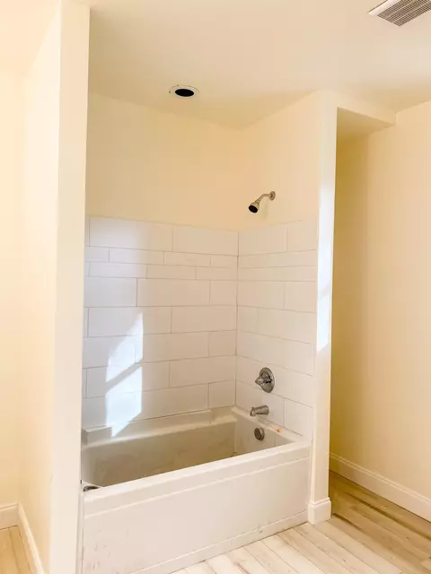 Bath - 1305 N Hyde Park, Durham, NC 27701 photo 5 of 7