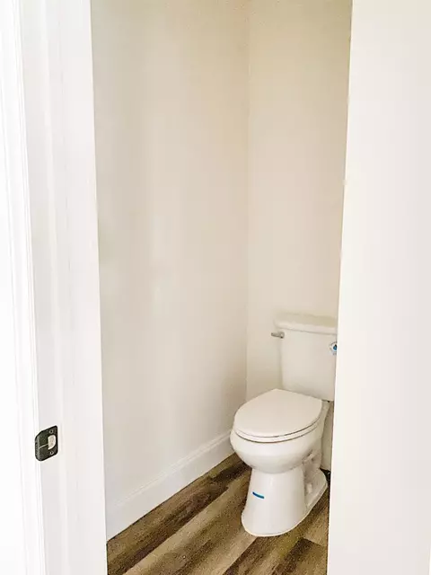 Bath - 1305 N Hyde Park, Durham, NC 27701 photo 2 of 7