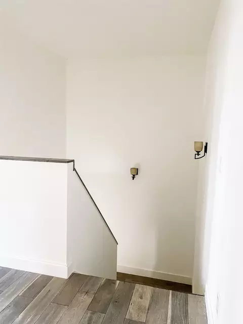 Entry Way - 1305 N Hyde Park, Durham, NC 27701 photo 3 of 5