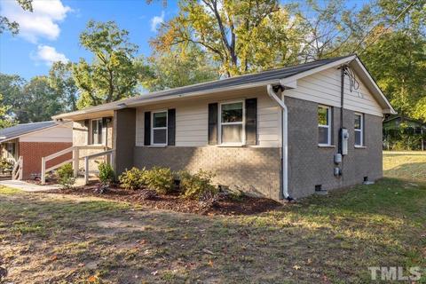 2623 Owen St, Durham, NC 27703 photo 2