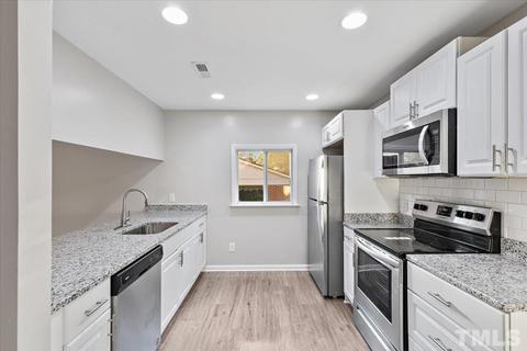 2623 Owen St, Durham, NC 27703 photo 10