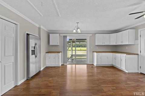 123 Holly Ave, Dunn, NC 28334 photo 9