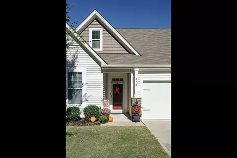 454 Walsenburg Dr, Durham, NC 27712 photo 3
