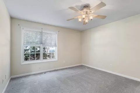110 Stoneview Cir, Smithfield, NC 27577 photo 6
