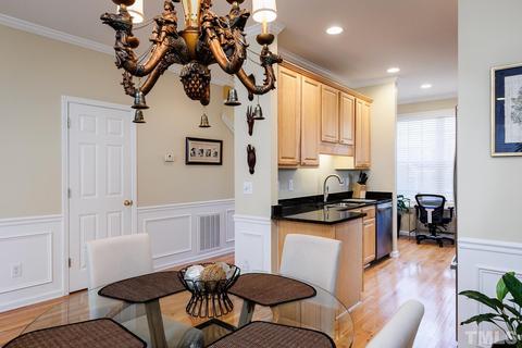 8 Scottish Ln, Durham, NC 27707 photo 19