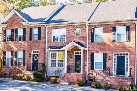 8 Scottish Ln, Durham, NC 27707 photo 1