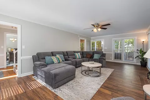 700 Valley Dr, Durham, NC 27704 photo 7