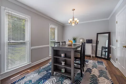 700 Valley Dr, Durham, NC 27704 photo 5