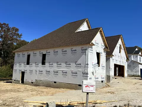 350 Lowery Ln, Benson, NC 27504 photo 3
