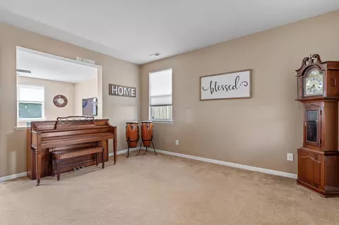 320 Rondelay Dr, Durham, NC 27703 photo 3