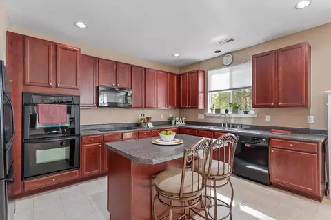 320 Rondelay Dr, Durham, NC 27703 photo 7