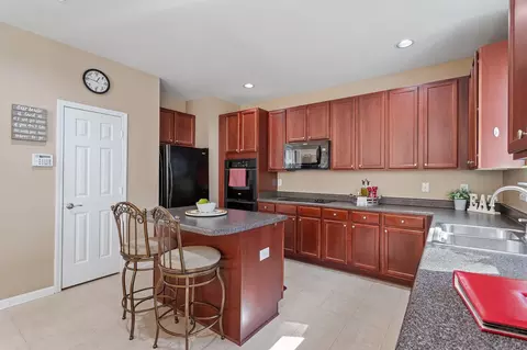 320 Rondelay Dr, Durham, NC 27703 photo 9