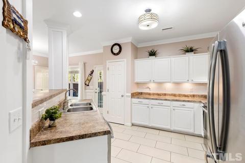 907 Belmont Dr, Durham, NC 27703 photo 12