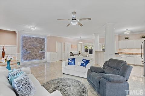 907 Belmont Dr, Durham, NC 27703 photo 8