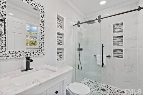 907 Belmont Dr, Durham, NC 27703 photo 30
