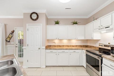 907 Belmont Dr, Durham, NC 27703 photo 14