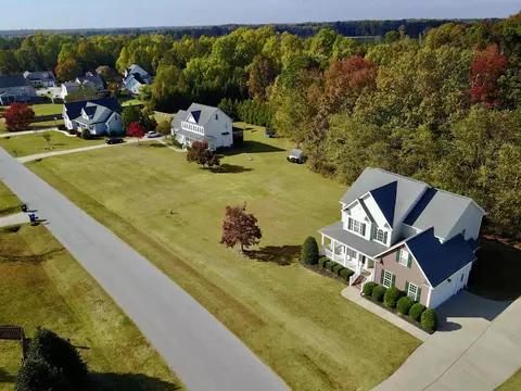 18 Pleasant Ln, Willow Spring, NC 27592 photo 4
