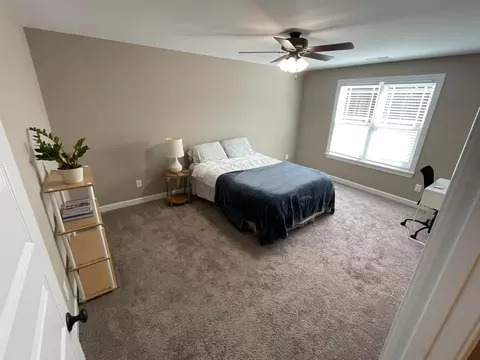1021 E Maplewood Dr, Benson, NC 27504 photo 7