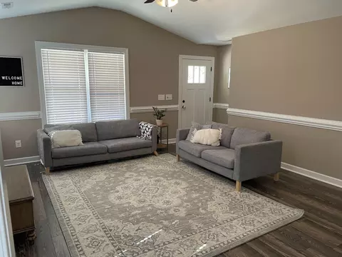1021 E Maplewood Dr, Benson, NC 27504 photo 4
