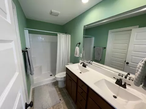 1021 E Maplewood Dr, Benson, NC 27504 photo 8