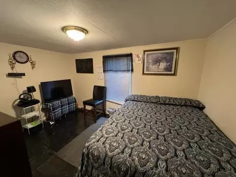 1402 N Johnson St, Benson, NC 27504 photo 16