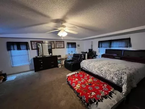 1402 N Johnson St, Benson, NC 27504 photo 17