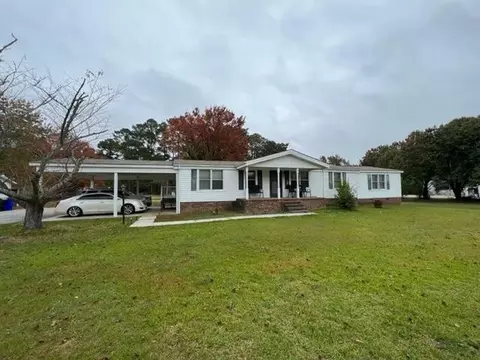 1402 N Johnson St, Benson, NC 27504 photo 23