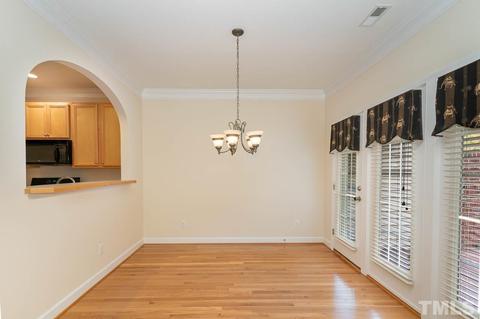 836 Saratoga Dr, Durham, NC 27704 photo 11