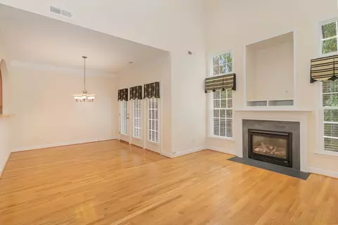 836 Saratoga Dr, Durham, NC 27704 photo 15