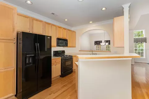 836 Saratoga Dr, Durham, NC 27704 photo 7