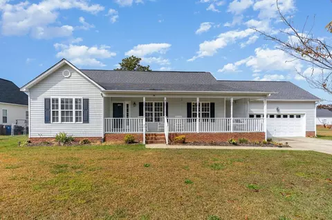 103 Bishop Ln, Dunn, NC 28334 photo 1