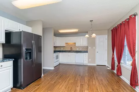 103 Bishop Ln, Dunn, NC 28334 photo 6
