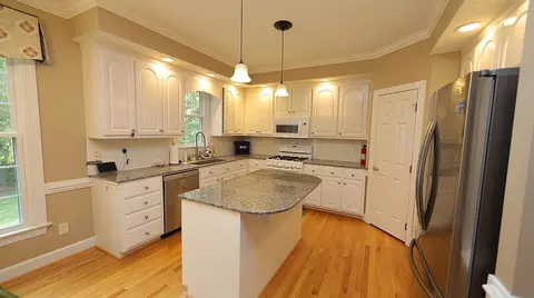 111 Ashworth Dr, Durham, NC 27707 photo 14