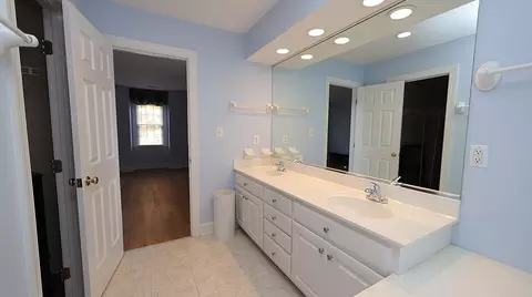 111 Ashworth Dr, Durham, NC 27707 photo 20