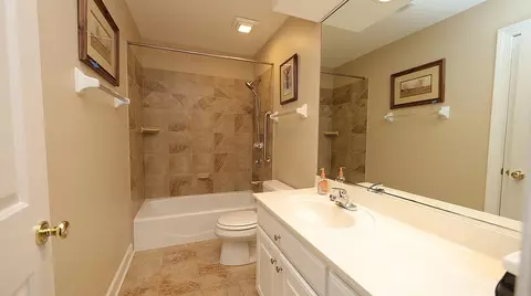 111 Ashworth Dr, Durham, NC 27707 photo 24