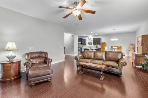 1 Pickard Pl, Durham, NC 27703 photo 14